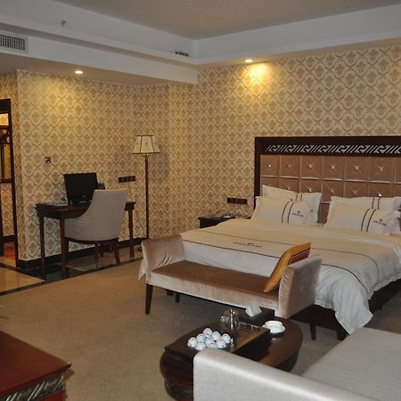 Guangdong Yao Cultural Hotel Liannan Екстер'єр фото