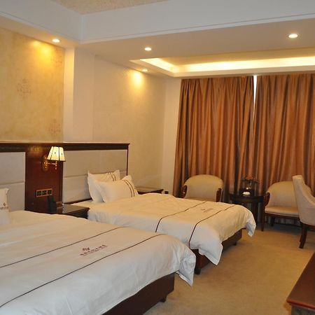 Guangdong Yao Cultural Hotel Liannan Екстер'єр фото